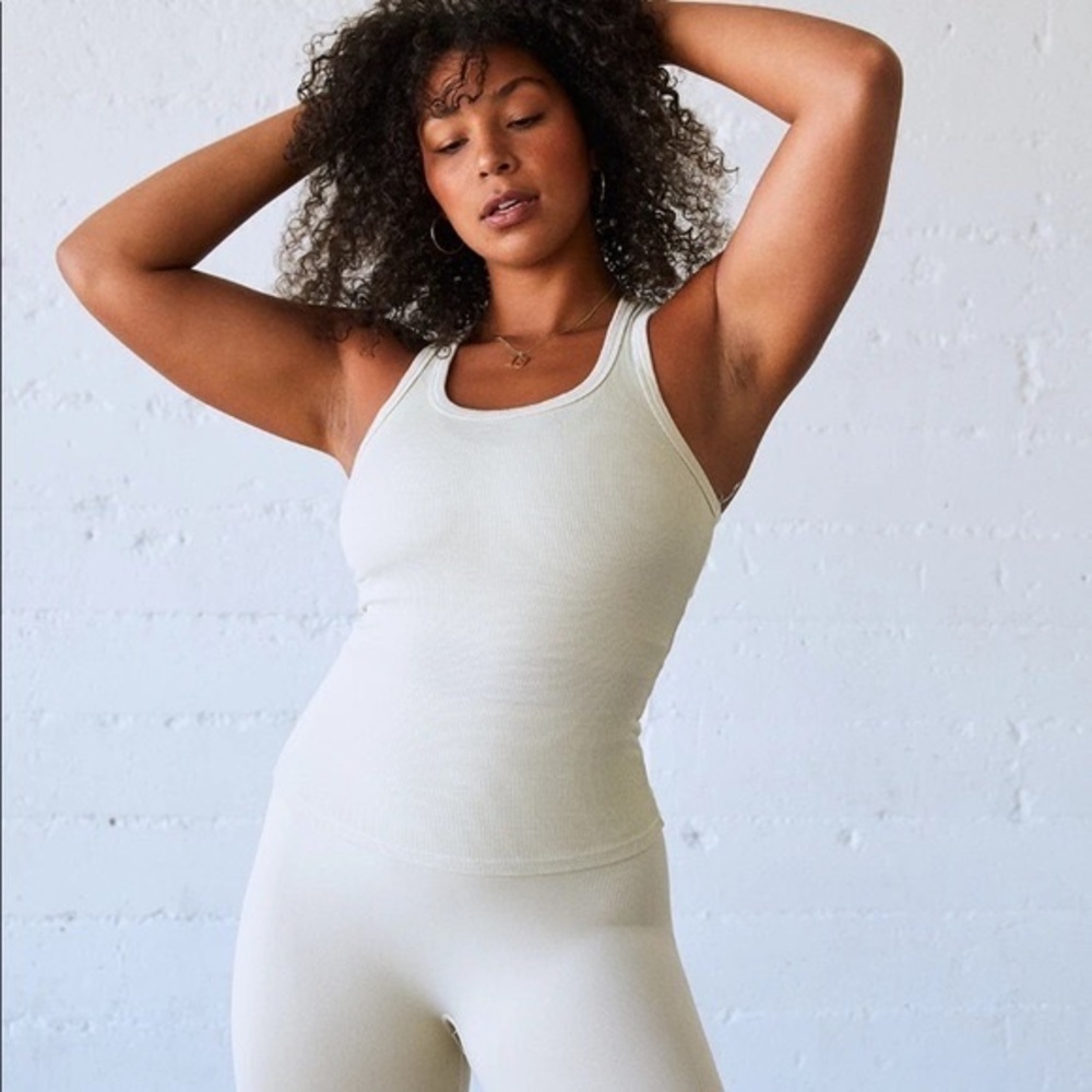 SetActive Form Tank Oatmilk